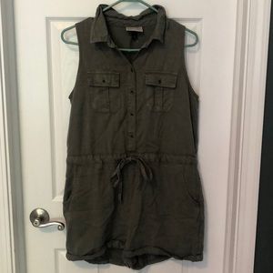 Army green romper